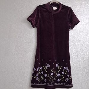 Purple Velvet Dress with Floral Embroidery    19